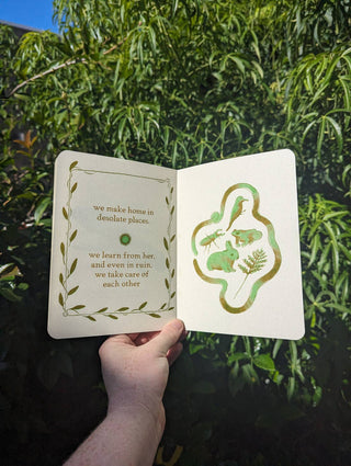 What happens when a tree dies? zine